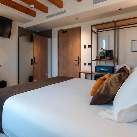 Hotel El Serral