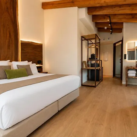 Hotel El Serral