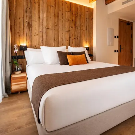 Hotel El Serral 4*